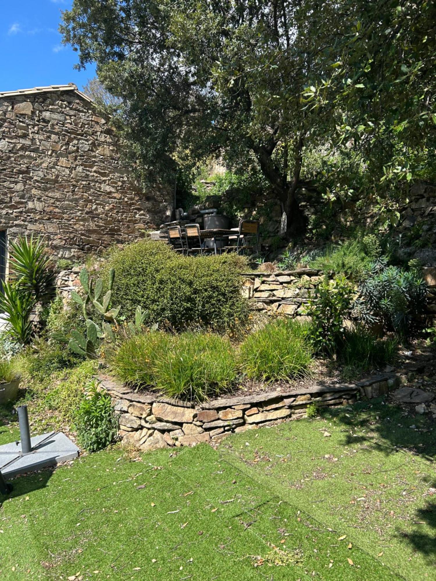 La Bergerie * Saint-Vincent (Herault)